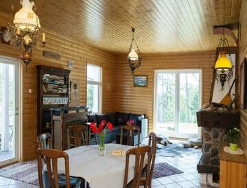 Фото номера Двухместный номер с 2 отдельными кроватями Гостевой дом Kaluri Guesthouse г. Калана 10