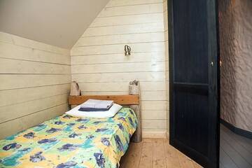 Фото номера Дом с 2 спальнями Дома для отпуска Puumetsa Cottage г. Калана 15