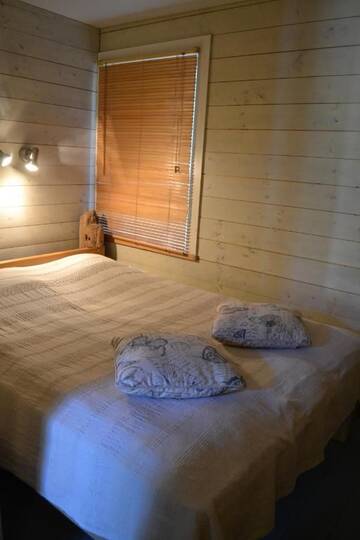 Фото номера Дом с 2 спальнями Дома для отпуска Puumetsa Cottage г. Калана 14